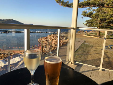 The Beach Hut Avoca Beach NSW - Holiday Sunshine Coast 2