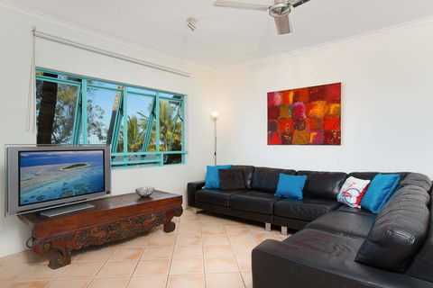 The Beach Shack 3BR Waterfront Resort, Own WIFI - Holiday Sunshine Coast 3