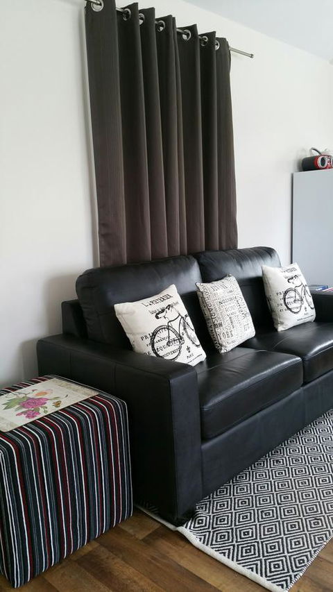 Stanley-upstairs - Holiday Sunshine Coast 3