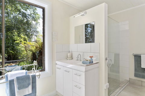 Birch Lane - Holiday Sunshine Coast 9