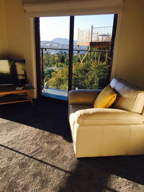 The Lookout - Sunshine Coast Tourism 6