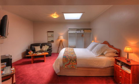 Ellie\'s Cottages - Sunshine Coast Tourism 18