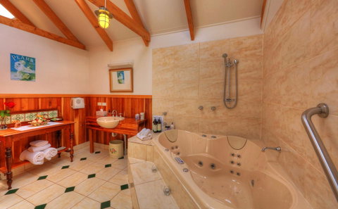 Ellie\'s Cottages - Sunshine Coast Tourism 14