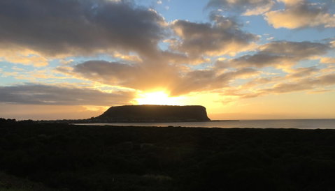 Ellie\'s Cottages - Sunshine Coast Tourism 9