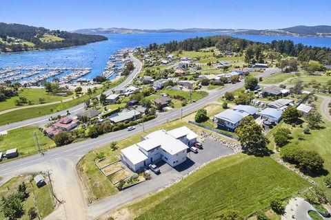 The Cove Kettering - Sunshine Coast Tourism 12