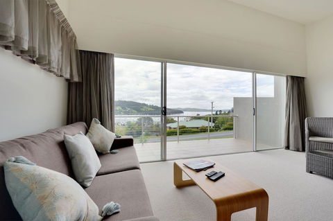 The Cove Kettering - Sunshine Coast Tourism 22