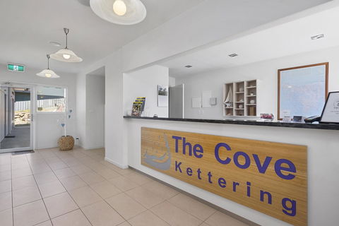 The Cove Kettering - Sunshine Coast Tourism 9
