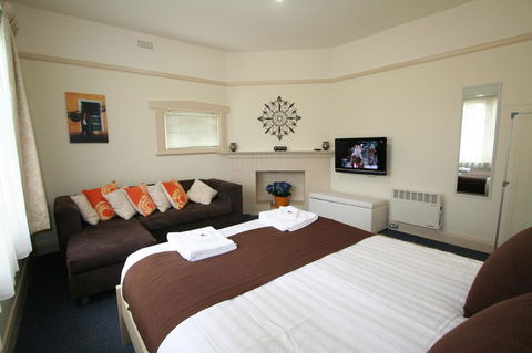 Moonah Central Apartments - Sunshine Coast Tourism 11