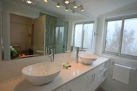 Moonah Central Apartments - Sunshine Coast Tourism 5