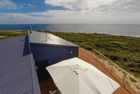 Seaspray - Sunshine Coast Tourism 2