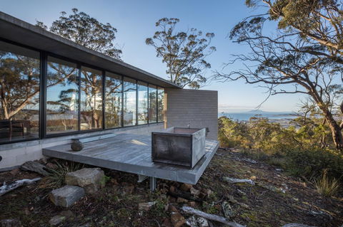 Rocky Hills Retreat - Sunshine Coast Tourism 0