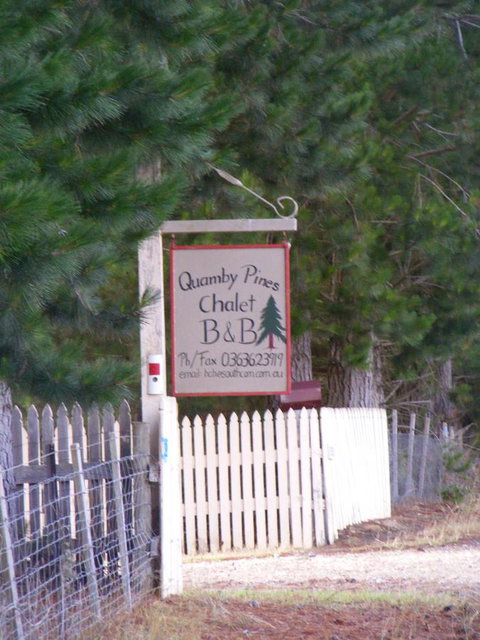 Quamby Pines Chalet - Sunshine Coast Tourism 0