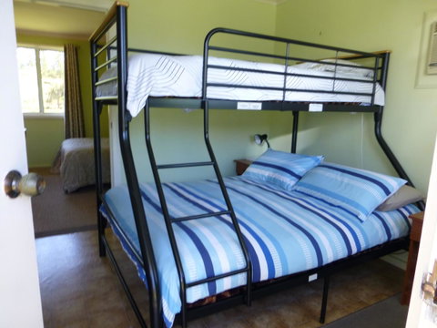 Quamby Pines Chalet - Sunshine Coast Tourism 29