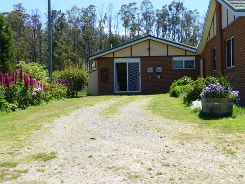 Quamby Pines Chalet - Sunshine Coast Tourism 28