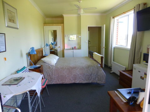 Quamby Pines Chalet - Sunshine Coast Tourism 26