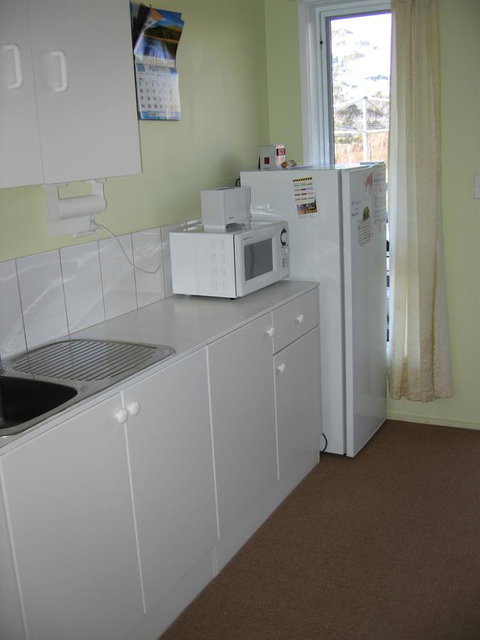 Quamby Pines Chalet - Sunshine Coast Tourism 3