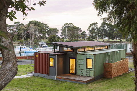 Coastal Pods Wynyard - Sunshine Coast Tourism 18