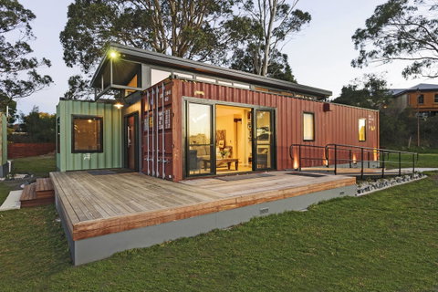 Coastal Pods Wynyard - Sunshine Coast Tourism 14