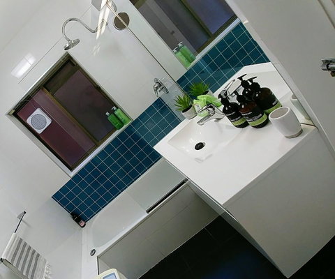 The View 2 Bed Unit With Stunning Hobart Outlook - Sunshine Coast Tourism 14