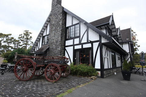 The Fox And Hounds Historic Hotel - Sunshine Coast Tourism 26
