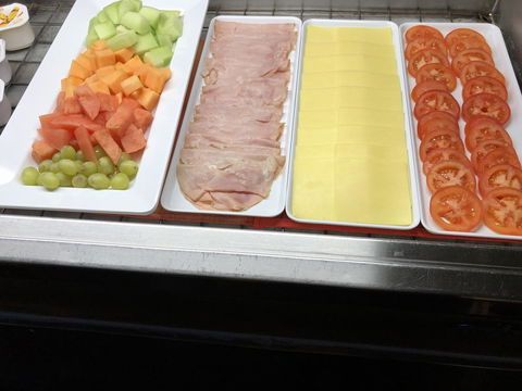 The Fox And Hounds Historic Hotel - Sunshine Coast Tourism 11