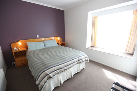 The Fox And Hounds Historic Hotel - Sunshine Coast Tourism 12