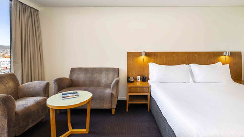 Hotel Grand Chancellor Hobart - Sunshine Coast Tourism 21