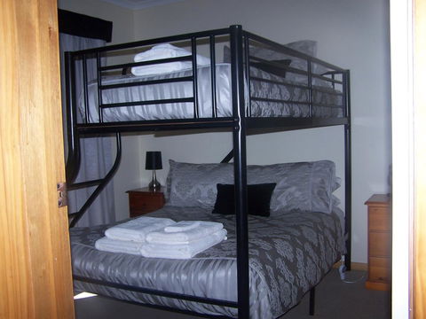 Drumreagh Cabins - Sunshine Coast Tourism 32