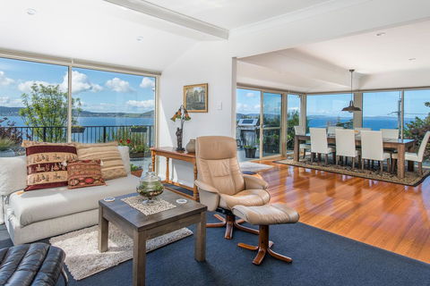 Sunrise On The Bay - Sunshine Coast Tourism 7