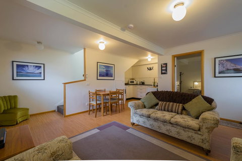 Maria Views Bed & Breakfast - Sunshine Coast Tourism 13