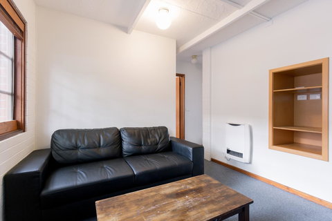 Bay Hotel Apartments - Sunshine Coast Tourism 2