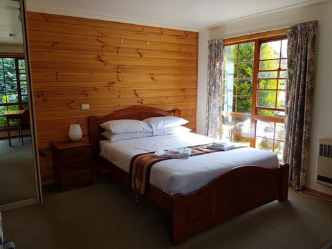 Cradle Forest Inn - Holiday Sunshine Coast 4