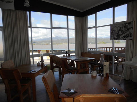 Mountain View Country Inn - Holiday Sunshine Coast 9