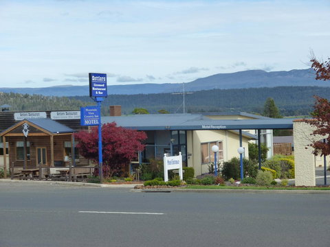 Mountain View Country Inn - Holiday Sunshine Coast 2