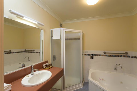 Panorama Hotel St Helens - Sunshine Coast Tourism 20