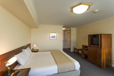 Panorama Hotel St Helens - Sunshine Coast Tourism 22