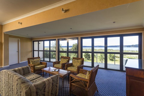 Panorama Hotel St Helens - Sunshine Coast Tourism 14