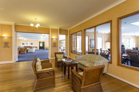 Panorama Hotel St Helens - Sunshine Coast Tourism 19