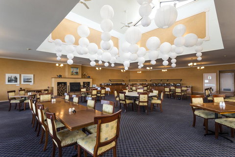 Panorama Hotel St Helens - Sunshine Coast Tourism 17