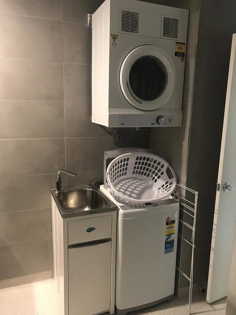 Risdon Brook Hotel - Sunshine Coast Tourism 8