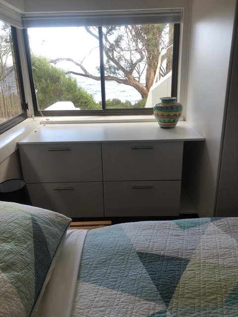 Beachside Taroona With Spa - Sunshine Coast Tourism 1