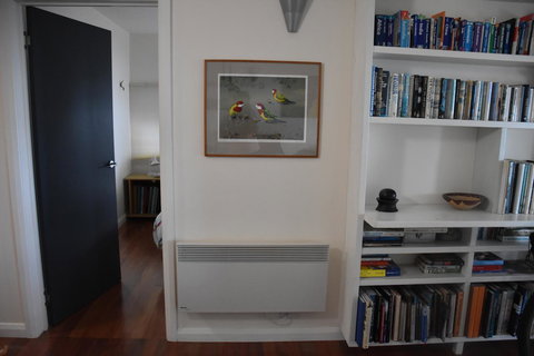 Beachside Taroona With Spa - Sunshine Coast Tourism 11