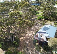 Front Row Beachfront - Holiday Sunshine Coast