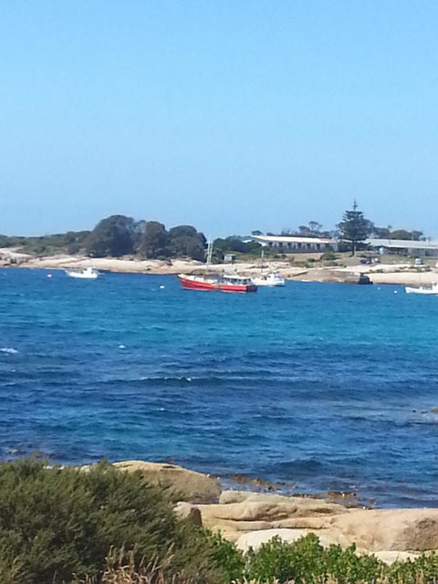 Tidelines Of Bicheno - Sunshine Coast Tourism 11