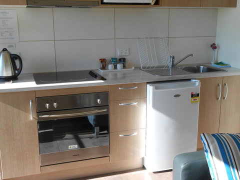 Tidelines Of Bicheno - Sunshine Coast Tourism 6