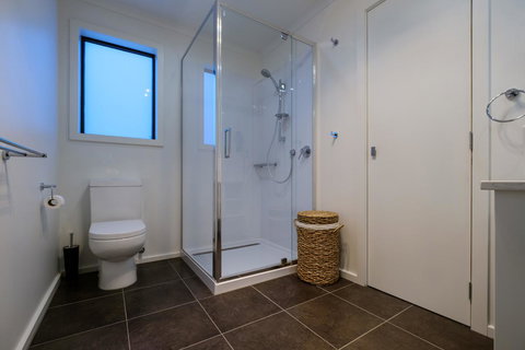 Arthouse Freycinet - Holiday Sunshine Coast 17