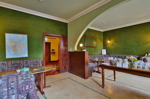 Astor Private Hotel - Holiday Sunshine Coast 20