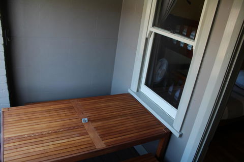 The Tasmanian Inn - Holiday Sunshine Coast 27