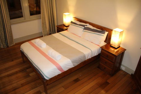 The Tasmanian Inn - Holiday Sunshine Coast 41