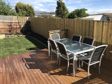 Self Contained Beach View Apartment - Holiday Sunshine Coast 15